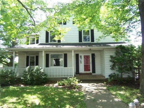 3363 Bellview Rd, Schnecksville, PA 18078-2924