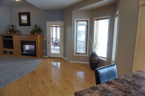 11 Whispering Springs Ct, Fond Du Lac WI  54937-6912 exterior