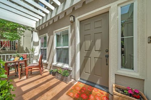 129 Azalea Dr, Mountain View CA  94041-1380 exterior