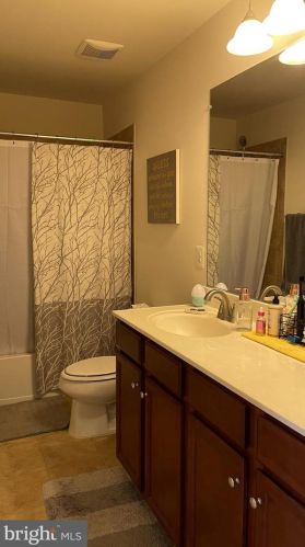 14840 Mason Creek Cir, Woodbridge VA  22191-3361 exterior