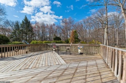 230 Bee Meadow Pkwy, Whippany, NJ