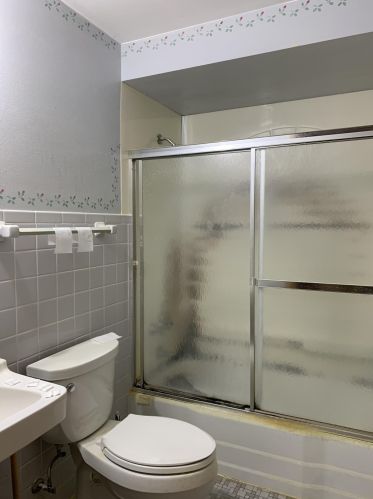 1214 77 St, Milwaukee WI 53219-1111 exterior