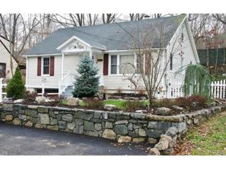 9 Waldron Ter, Sloatsburg, NY 10974-2012