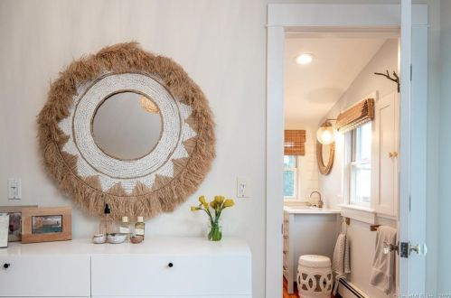 17 Crockett St, Norwalk CT  06853-1610 exterior