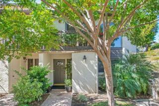 2364 Altisma Way, Carlsbad CA  92009-6320 exterior