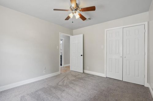 2132 Pembrooke Pl, Denton TX  76205-8208 exterior