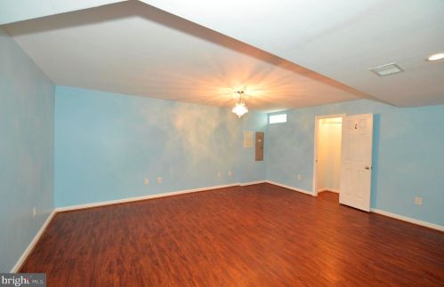 153 Amalfi Ct, Purcellville VA  20132-5816 exterior