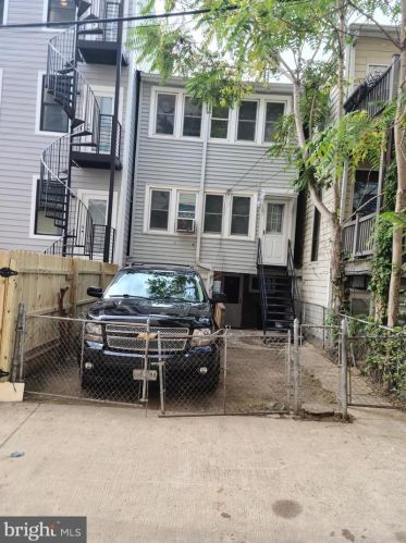 3719 9, Washington DC 20010-1501 exterior