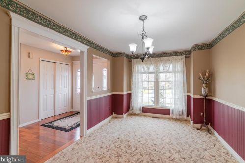 16 Old Dutch Way, Harleysville PA  19438-3080 exterior