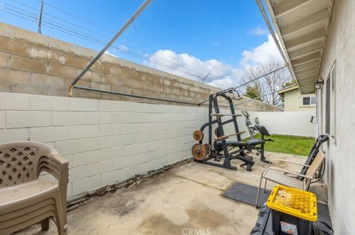 548 Tiajuana St, San Bernardino CA  92411-2528 exterior