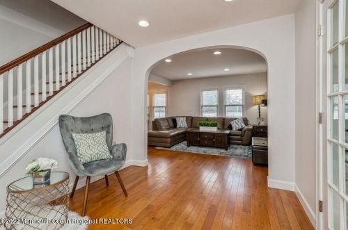 476 Jackson Ave, Bricktown NJ 08723-5162 exterior