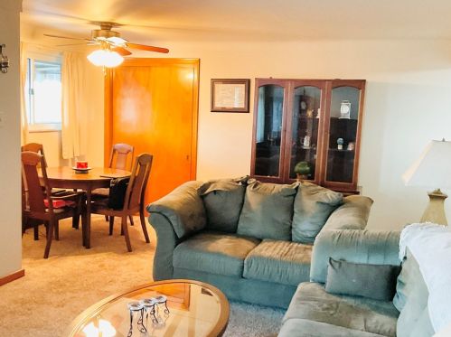 135 Clubvue Dr, Pittsburgh PA  15122-1923 exterior