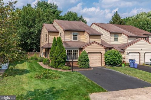 252 Marble Ct, Yardley, PA 19067-5718