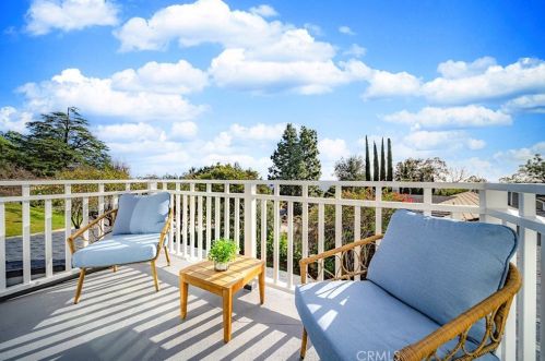 635 Oak Crest Dr, Sierra Madre CA  91024-1130 exterior