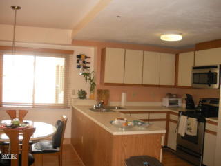 104 North St, Stamford CT 06902-2429 exterior