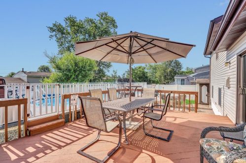 52 Margaret St, Old Bridge NJ  08857-2559 exterior