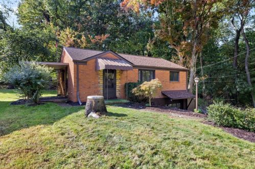 125 Ellen St, Glenshaw, PA 15116-2222