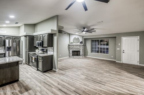 3587 Fiesta Dr, Lake Havasu City, AZ 86404-2232