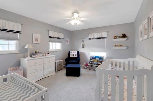 3935 Eileen Dr, Cincinnati OH 45209-2016 exterior