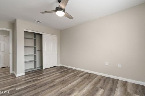 2010 Freesia Ave, Simi Valley CA  93063-3534 exterior