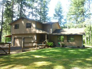 11028 Cowlitz Dr, Olympia, WA 98501-9529