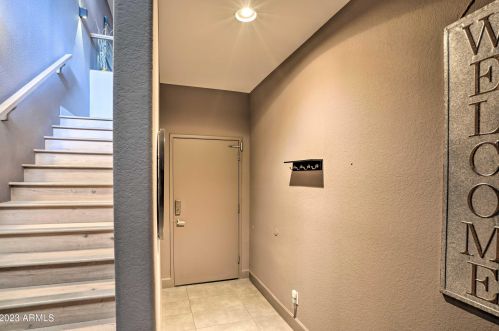 15221 Clubgate Dr, Scottsdale AZ  85254-2602 exterior