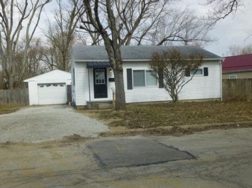 141 Michigan Ave, Wilmington, OH 45177-1352