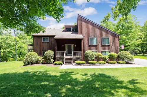 436 Austin Rd, Mahopac, NY 10541-2701