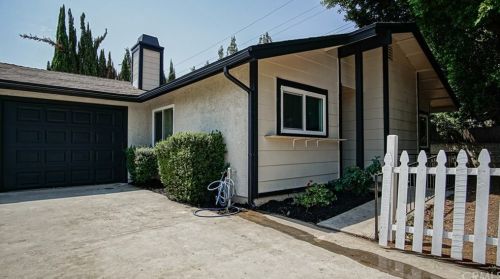 817 Rachel Ct, Redlands CA  92373-4563 exterior