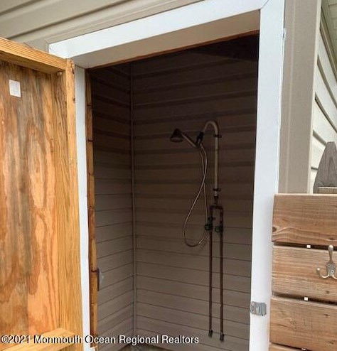 222 Swan Rd, Bricktown NJ  08723-6666 exterior