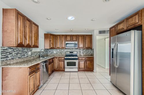 538 74th St, Scottsdale, AZ 85257-4320