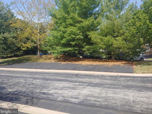 163 Gleneagles Ct, Blue Bell PA  19422-3244 exterior