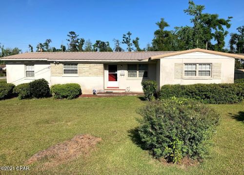 2970 Westmanor Dr, Marianna, FL 32446-3122