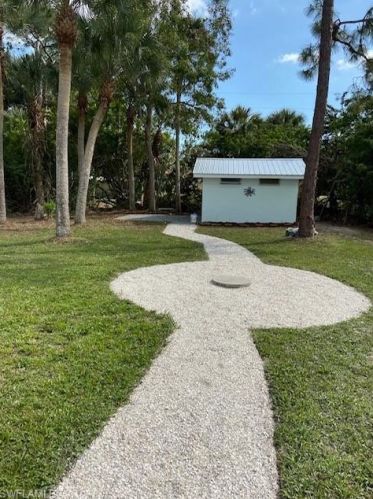 3567 Papaya St, Saint James City FL  33956-2572 exterior