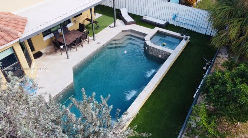 3864 Aspen Leaf Dr, Boynton Beach FL  33436-1700 exterior