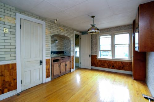 812 Burleigh St, Milwaukee WI 53222-4804 exterior