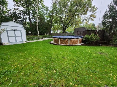 36 Pratt St, Norwich CT  06360-3733 exterior