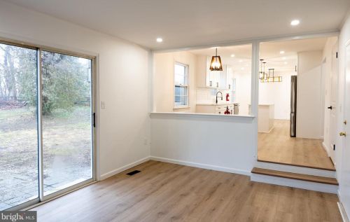 18 Soden Ct, Trenton NJ  08620-2963 exterior