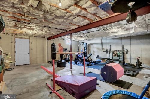 60 Independence Dr, Lees Cross Roads PA  17257-8225 exterior