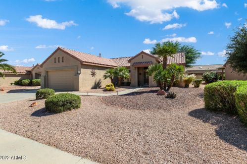 15835 Grand Point Ln, Sun City, AZ 85374-4526