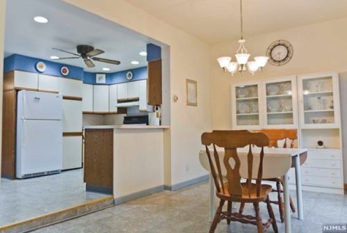 10 Dewey St, Outwater NJ  07026-2710 exterior