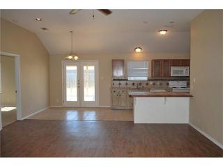 411 Copper Ln, Jarrell TX  76537-1703 exterior