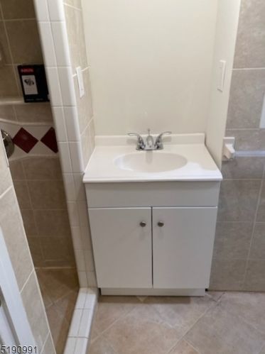 200 Myrtle Ave, Irvington NJ  07111-3305 exterior