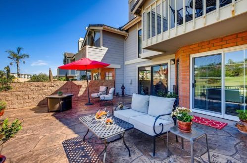 7535 Jerez Ct, Carlsbad CA  92009-7467 exterior