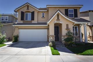 27650 Grassy Knoll Ln, Santa Clarita, CA 91354-1873