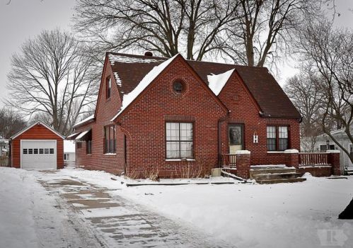 1206 Garfield Ave, Harlan, IA 51537-2032