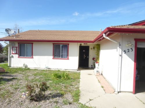 523 Palm Ct, Lake Nacimiento CA  93446-1801 exterior