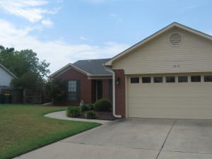 1910 Hartford Ave, Russellville, AR 72802-6938
