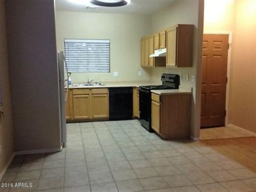 6417 Elwood St, Phoenix AZ  85043-1952 exterior