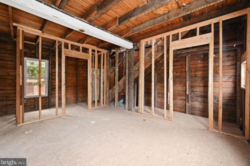 446 Billingsport Rd, West Deptford NJ  08066-2209 exterior